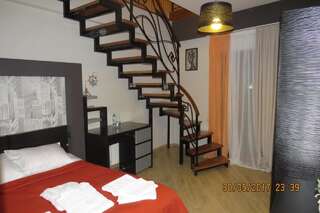Дома для отпуска Luxury Villa Nieli Тбилиси Дом с 4 спальнями-2